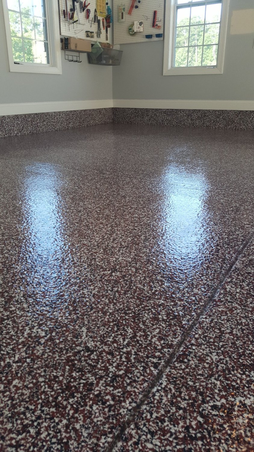 Burgundy decorative flake — after